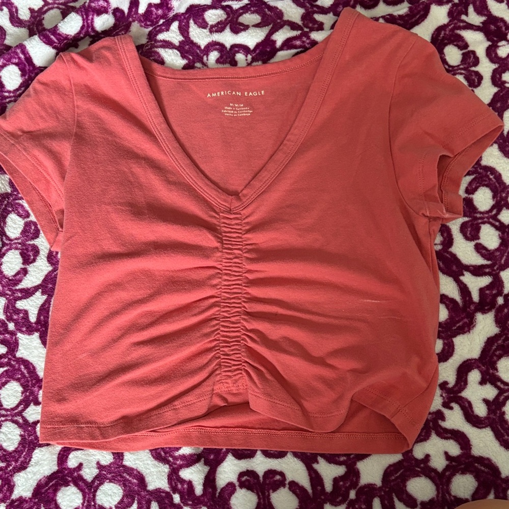 American Eagle Outfitters Short Sleeve Ruched Tee in Coral